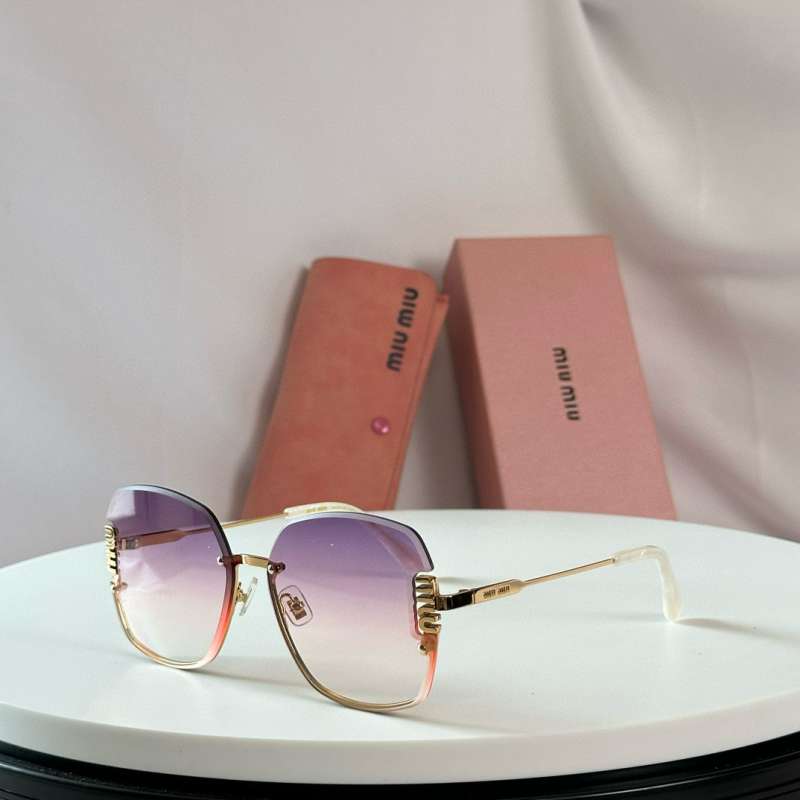 Picture of MiuMiu Sunglasses _SKUfw55562529fw